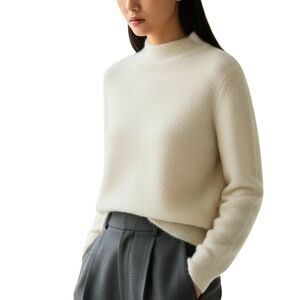 MO-NA-HA Alpaca Sweater Women’s S/M Ivory Mock Neck Soft Quiet Luxury Minimalist